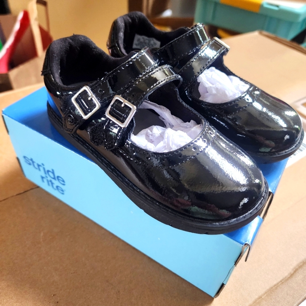 Nwt Stride Rite Cordaline Style Black Dress Shoes with Patent Leather Finish